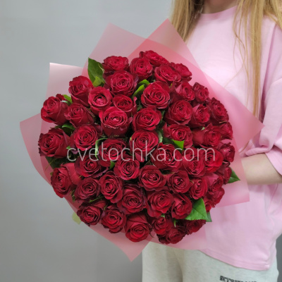 Букет из 51 бордовой мини розы