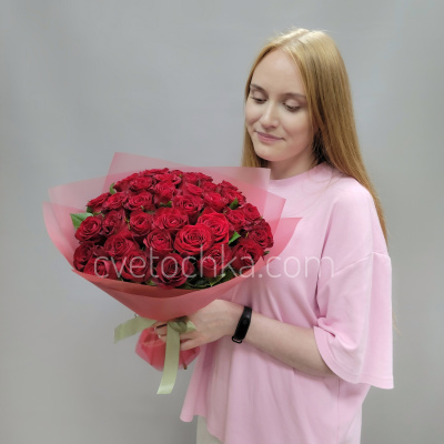 Букет из 35 бордовых мини роз