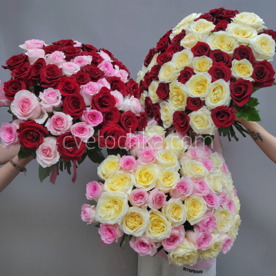 Букет из 51 розы Эквадор 50 см. Цвет на выбор