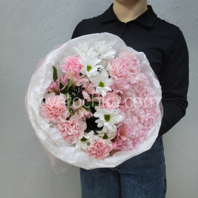 "Первая любовь" букет со стабилизированной гортензией