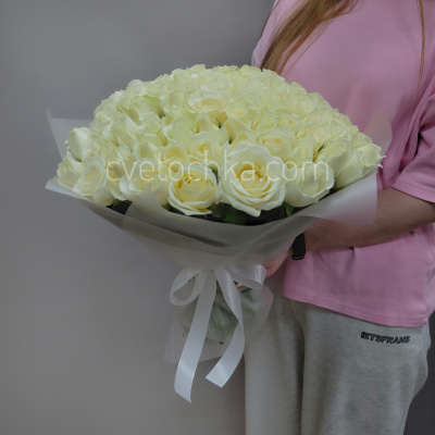 Букет из 101 белой мини розы