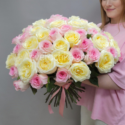 Букет из 51 розы Эквадор 50 см. Цвет на выбор